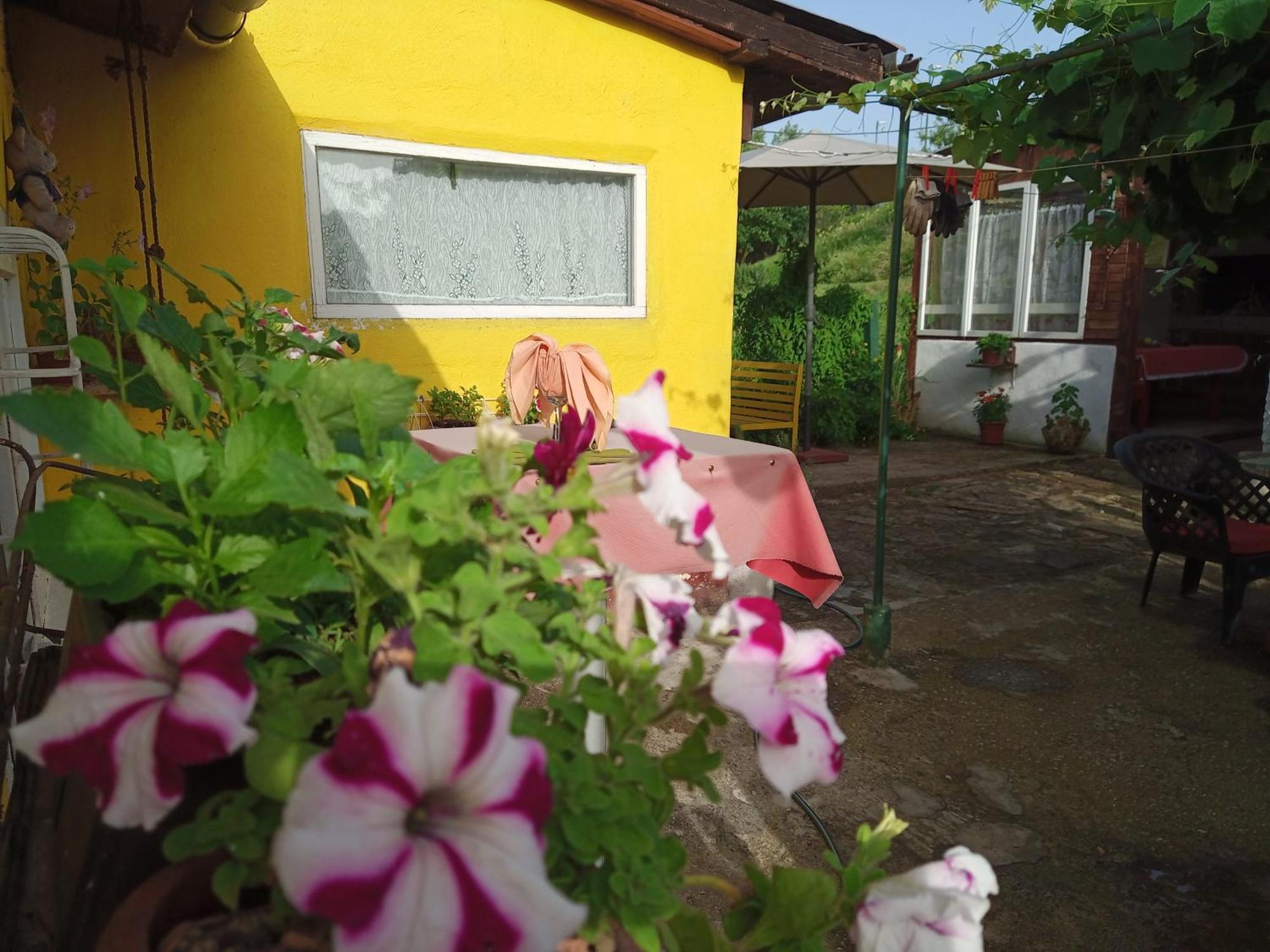 Holiday home Yellow Fairy Tale Visoko